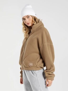 Gymshark • Reversible Sherpa Jacket